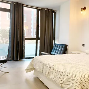 https://insular-luxury-beach-flat-by-canary365.in-canary-islands.com